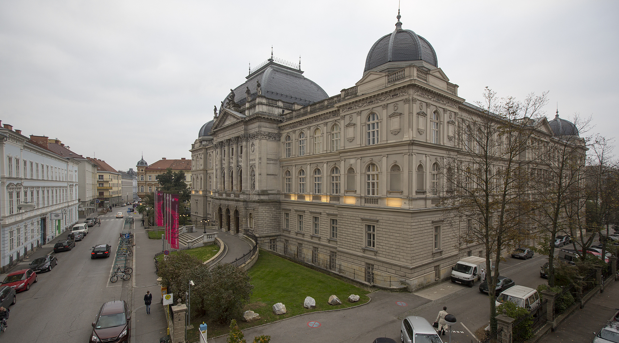 Photos of the campus locations TU Graz