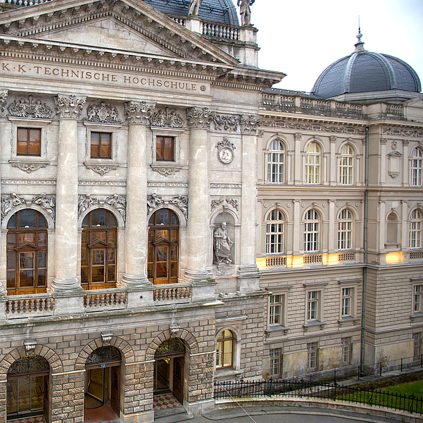 Buildings Of TU Graz - TU Graz